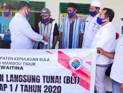 Bupati Kepsul Hendrata Thes Pantau Pasar Murah di Desa Mangoli