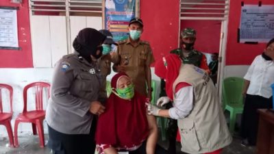 Tingkatkan Vaksinasi Camat Bacan Timur Turun Ke Desa-Desa