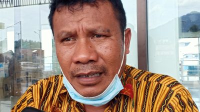 Minta Dishub Tertibkan Para Sopir Angkot
