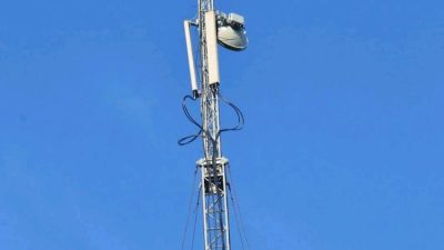 Masyarakat Busua Kembali Keluhkan Jaringan Telkomsel