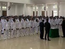 Resmi Lantik 98 Kepala Desa Terpilih ini Pesan Bupati Usman Sidik