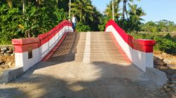 Sinergi Pemprov Malut, Warga dan Harita Nickel Bangun Empat Jembatan di Pulau Obi