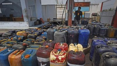 Ibu Salma  Akui Jual BBM Subsidi Jenis Solar Ke Pengusaha Tambang Ilegal Kusubibi Puluhan Ton